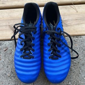 Nike blue legend 7 soccer’s shoes TIEMPO, US 8.5, EUR 42, men